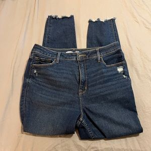 Old Navy Extra High Rise Rockstar Super Skinny Jeans
